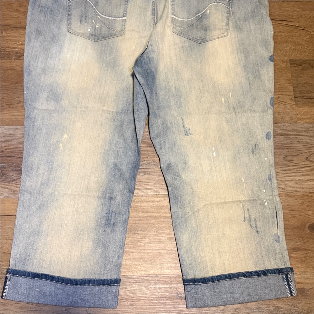 BRAND NEW LANE BRYANT Crop jeans with CUFFS - Picture 7 of 15